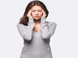 अंग्रेजी नहीं इन देसी उपायों से करें माइग्रेन के दर्द को ठीक, यहां जानिए रामबाण तरीका अंग्रेजी नहीं इन देसी उपायों से करें माइग्रेन के दर्द को ठीक, यहां जानिए रामबाण तरीका