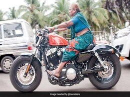 सुपरबाइक लेकर सड़क पर निकली दादी तो सोशल मीडिया पर मचा हंगामा, लोगों ने कहा- दादी कूल हो! सुपरबाइक लेकर सड़क पर निकली दादी तो सोशल मीडिया पर मचा हंगामा, लोगों ने कहा- दादी कूल हो!
