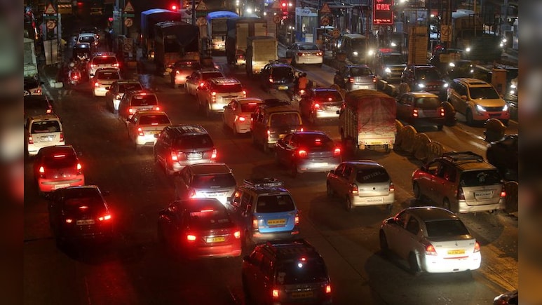 Footpaths, Helmets, Headlights: Top Court's Comprehensive Directions On Road Safety