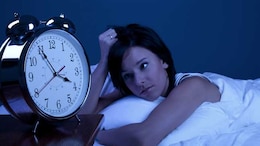 Do You Struggle With Sleep? Try These 5 Nutritionist-Recommended Foods To Beat Insomnia