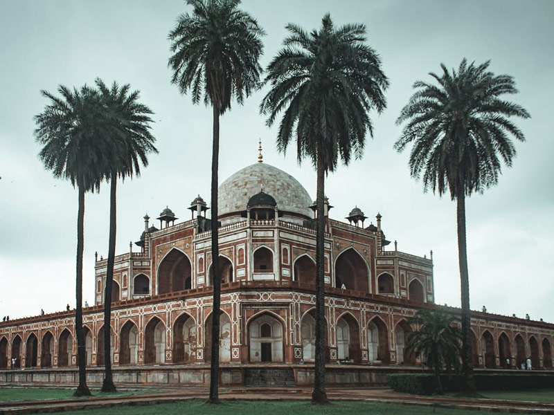 5 Palaces Near Delhi That Are Straight Out Of A Fairy Tale