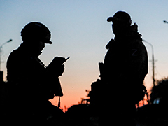 Russia Forcing Soldiers Into Caged Pits For Refusing To Fight: Report