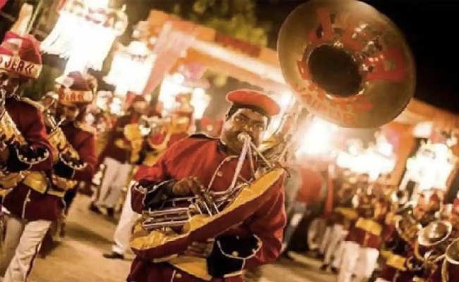 बारात में नहीं ले जाने पर दोस्त ने दूल्हे को 50 लाख रुपये का मानहानि का नोटिस भेज दिया