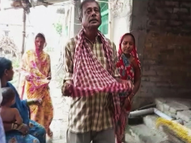 Elderly Couple Begs For Money To Get Son's Body From Hospital