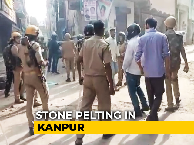 2 Groups Clash In UP Over BJP Spokesperson's Remarks On Prophet Muhammad