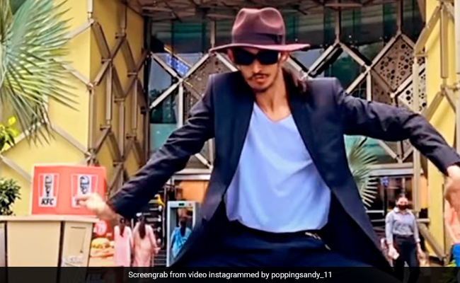 माइकल जैक्सन जैसे दिखने वाले लड़के ने बॉलीवुड गानों पर किया शानदर डांस, वीडियो देख कर आप भी खा जाएंगे धोखा