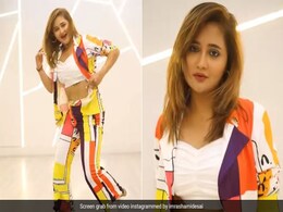 रश्मि देसाई ने की डांसिंग क्वीन बनने की कोशिश, फैन्स ने पकड़ ही ली यह गलती, बोले- कुछ तो समझदार बनो रश्मि देसाई ने की डांसिंग क्वीन बनने की कोशिश, फैन्स ने पकड़ ही ली यह गलती, बोले- कुछ तो समझदार बनो