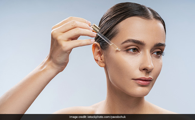 Niacinamide aids in the keratinisation process and the maintenance of firm, healthy skin
