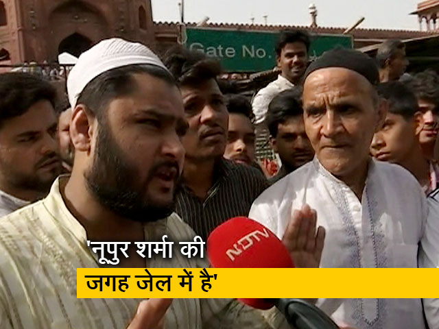 नूपुर शर्मा के खिलाफ प्रदर्शन के बाद लोगों ने कहा, '15 दिन बाद भी क्यों नहीं हुई गिरफ्तारी?'