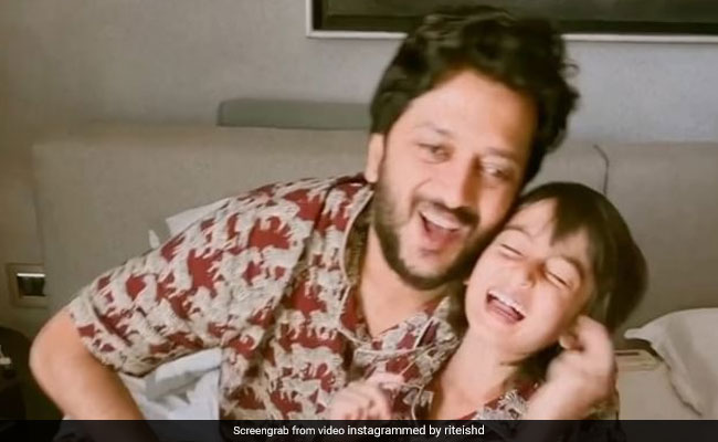 रितेश देशमुख ने बेटे रियान के बर्थडे पर शेयर किया सुपर क्यूट Video, बोले- तू मेरा जानू है तू मेरा दिलबर