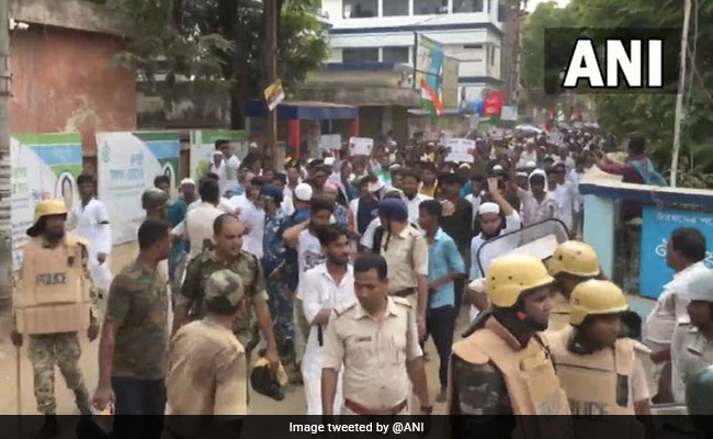 Fresh Protests Erupt In West Bengal Over Prophet Row