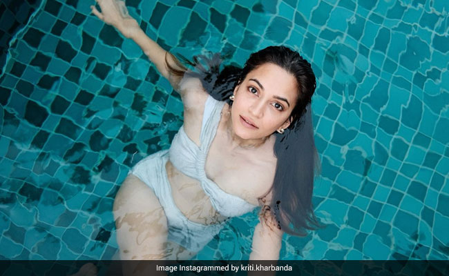 Kriti Kharbanda's Monochrome  Swimsuit Is A Beachwear Staple That We Need