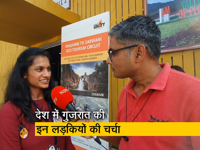 बालिका सरपंच बनने वाली लड़कियों से मुलाकात, इसी तर्ज पर तैयार होगा बालिका पंचायत का प्रस्ताव