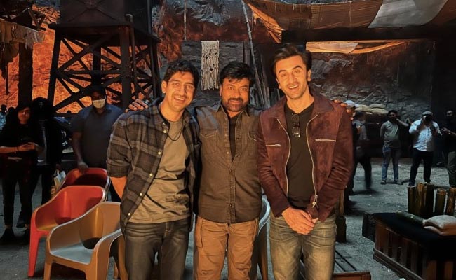 <i>Brahmastra</i>'s Big Chiranjeevi Connection. Who's Excited? Details Here