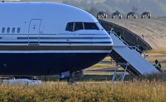 UK Flight Carrying Asylum Seekers To Rwanda Cancelled After Court Ruling