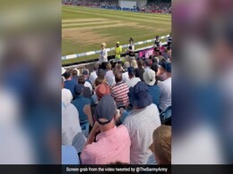 Viral Video: Man Dressed As Boris Johnson Gets Chased By Police Viral Video: Man Dressed As Boris Johnson Gets Chased By Police