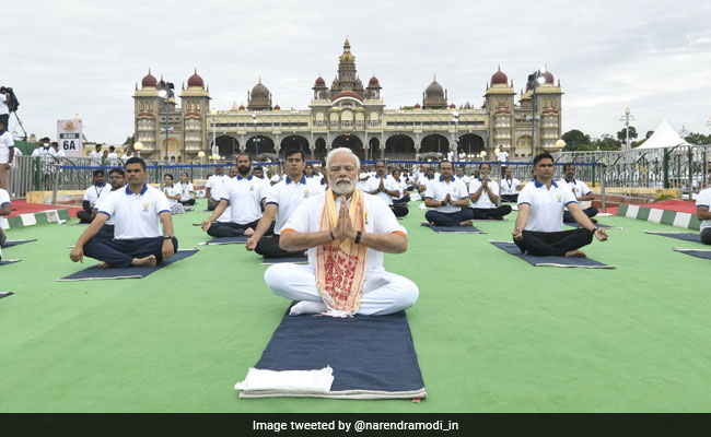 International Day Of Yoga 2022 Live Updates: PM Modi Leads Yoga Day Celebrations