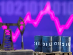 ट्रंप टैरिफ का टेरर: क्रूड ऑयल 4 साल के निचले स्तर पर, क्या दुनिया मंदी की ओर बढ़ रही है?