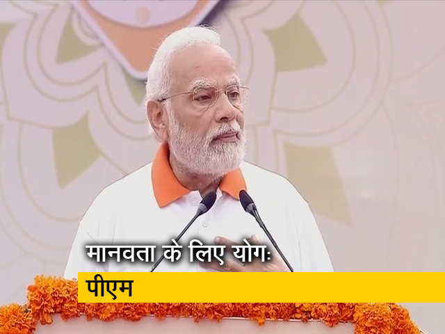 “योग दुनिया को शांति का संदेश देता है”; योग दिवस पर मैसूर में बोले पीएम मोदी