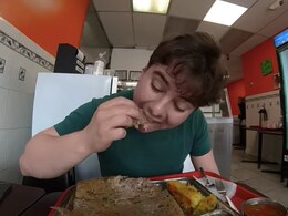 American Man Orders South Indian Food In Fluent Tamil; Video Goes Viral