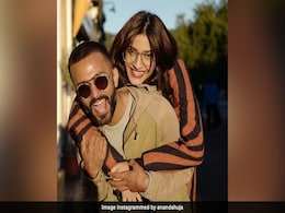 Anand Ahuja Compliments His Wife Sonam Kapoor As She Enters Her Third Trimester Anand Ahuja Compliments His Wife Sonam Kapoor As She Enters Her Third Trimester