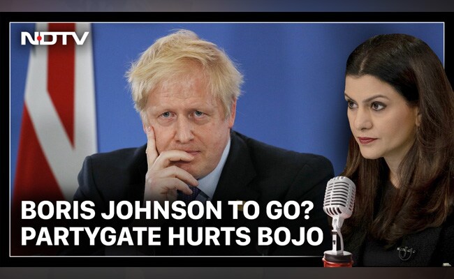 Boris Johnson To Go? Partygate Hurts BoJo - 'Hot Mic' With Nidhi Razdan - Vimarsana News