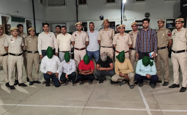 Delhi Surgeon Who Performed Illegal Kidney Removals Arrested, Gang Busted
