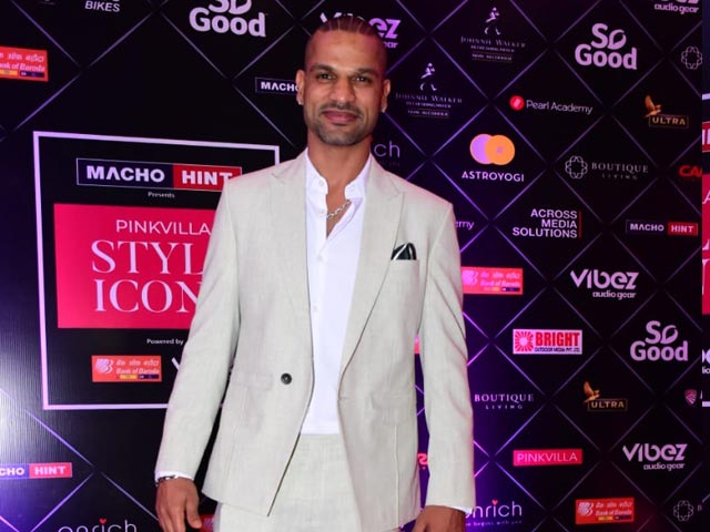 Shikhar Dhawan Pictured On The Red Carpet