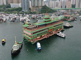 Hong Kong's Iconic Floating Jumbo Restaurant Sinks In South China Sea Hong Kong's Iconic Floating Jumbo Restaurant Sinks In South China Sea