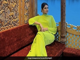 जेनिफर विंगेट ने सालों बाद किया खुलासा, पति करण सिंह ग्रोवर से तलाक के बाद स्ट्रेस में रहने लगी थी, भूलाने के लिए किया ये काम  जेनिफर विंगेट ने सालों बाद किया खुलासा, पति करण सिंह ग्रोवर से तलाक के बाद स्ट्रेस में रहने लगी थी, भूलाने के लिए किया ये काम