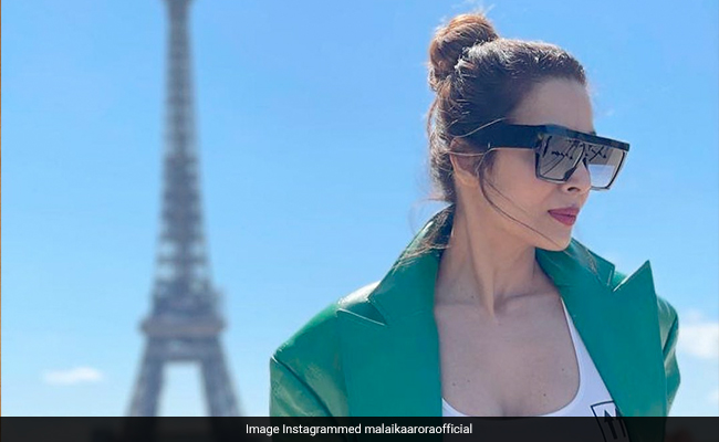 Malaika Arora In Paris Says "Eiffel Good" And She Looks Good Too In A Bralette And Pantsuit