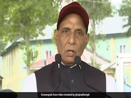 Defence Minister Pays Tributes To Soldiers Killed In Galwan Valley Defence Minister Pays Tributes To Soldiers Killed In Galwan Valley