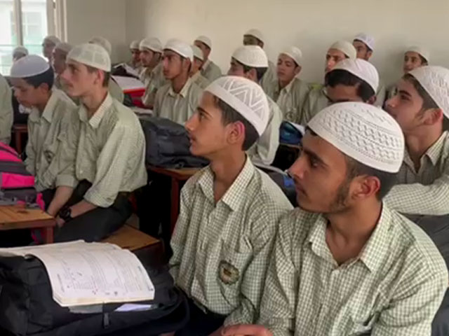 Thousands Of Students At Risk As 300 Jammu And Kashmir Schools Face Closure