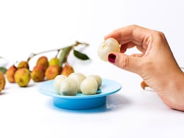 Benefits Of Lychee: आपको गर्मियों में लीची क्यों खानी चाहिए? जानें 5 वजह और स्वास्थ्य लाभ Benefits Of Lychee: आपको गर्मियों में लीची क्यों खानी चाहिए? जानें 5 वजह और स्वास्थ्य लाभ