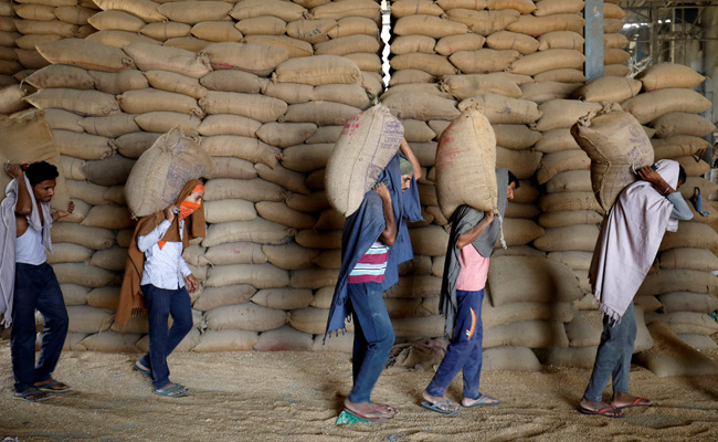 India Stops Export, Bangladesh Looks To Russia For Wheat: Report