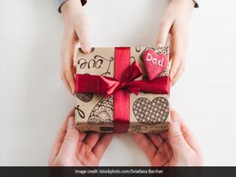 Father's Day 2022: From Watch To Wallet, Surprise Your Father With These Gifts Father's Day 2022: From Watch To Wallet, Surprise Your Father With These Gifts