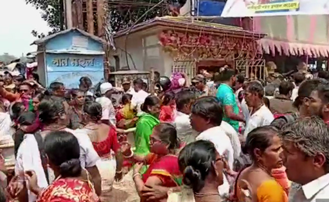 3 Devotees Die Of Heat As Huge Crowd Gathers For Bengal Religious Event