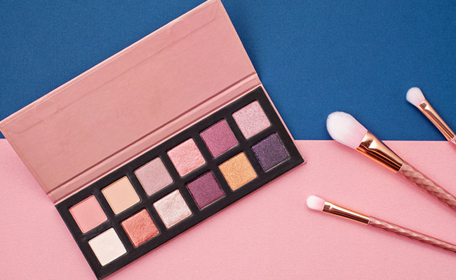 Colourful Eyeshadow Palettes For Every Kind Of Makeup Look