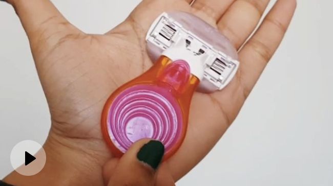 Forget salon appointments with this handy razor that snaps away body ...