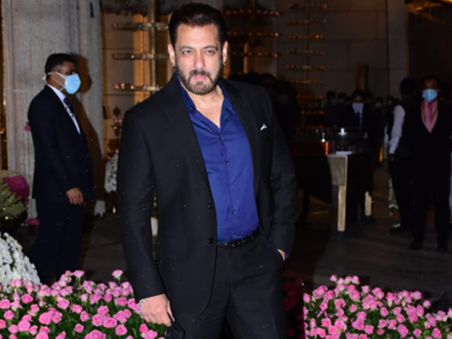 Salman Khan Looks Dapper As He Attends Radhika Merchant's Arangetram