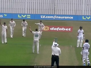 Watch - India vs Leicestershire: Virat Kohli Questions Umpire After Getting Dismissed In Warm-Up Game Watch - India vs Leicestershire: Virat Kohli Questions Umpire After Getting Dismissed In Warm-Up Game