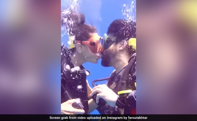 A Page From Farhan Akhtar And Shibani Dandekar's Underwater Diaries