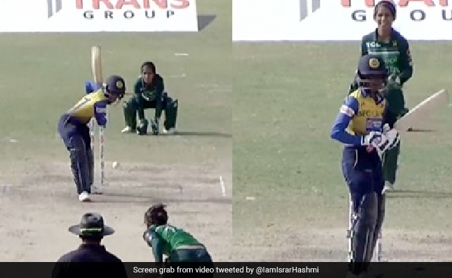 पाकिस्तानी महिला गेंदबाज ने फेंकी 'लॉलीपॉप यॉर्कर', हवा में तैरती रही गेंद, बैटर को यकीन न हुआ- Video