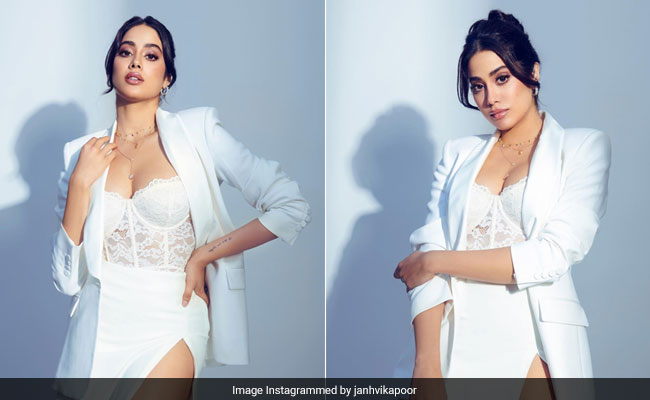 Janhvi Kapoor's Lace Corset And Skirt Suit Is Serving Angel Vibes "With A Side Of Trouble"