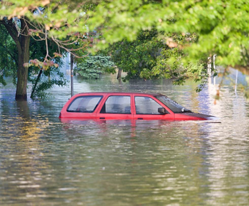 What Would You Do If Your Car Gets Stuck In A Flood-Like Situation?