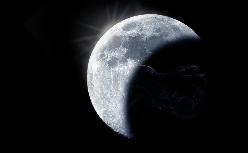 Bajaj Pulsar 250 Eclipse Edition Teased; Launch Soon