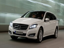 Mercedes-Benz India To Recall 2,179 Units Of The ML, GL and R-Class Mercedes-Benz India To Recall 2,179 Units Of The ML, GL and R-Class