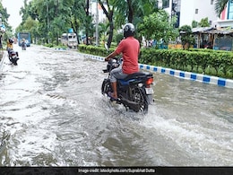 दिल्ली-एनसीआर के और करीब पहुंचा मानसून, झारखंड के कई जिलों में झमाझम बारिश दिल्ली-एनसीआर के और करीब पहुंचा मानसून, झारखंड के कई जिलों में झमाझम बारिश