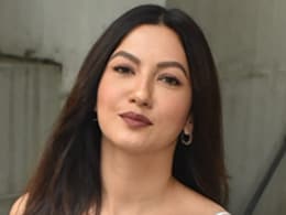 गौहर खान ने इफ्तारी में खाई ये टेस्टी डिश, देखकर आपके मुंह में आ जाएगा पानी गौहर खान ने इफ्तारी में खाई ये टेस्टी डिश, देखकर आपके मुंह में आ जाएगा पानी