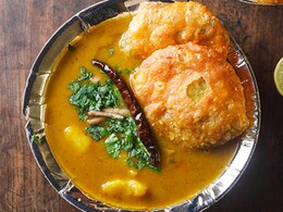 Woman Finds Worms Crawling In A Chennai Restaurant, Files Complaint